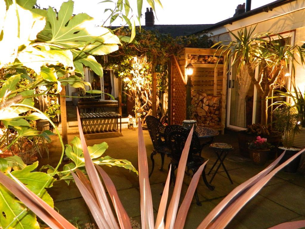 Abbey Court Guest House Καρλάιλ Εξωτερικό φωτογραφία